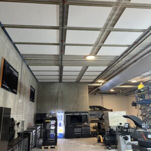 Akustikk - Absorbent   Plater tak og vegg