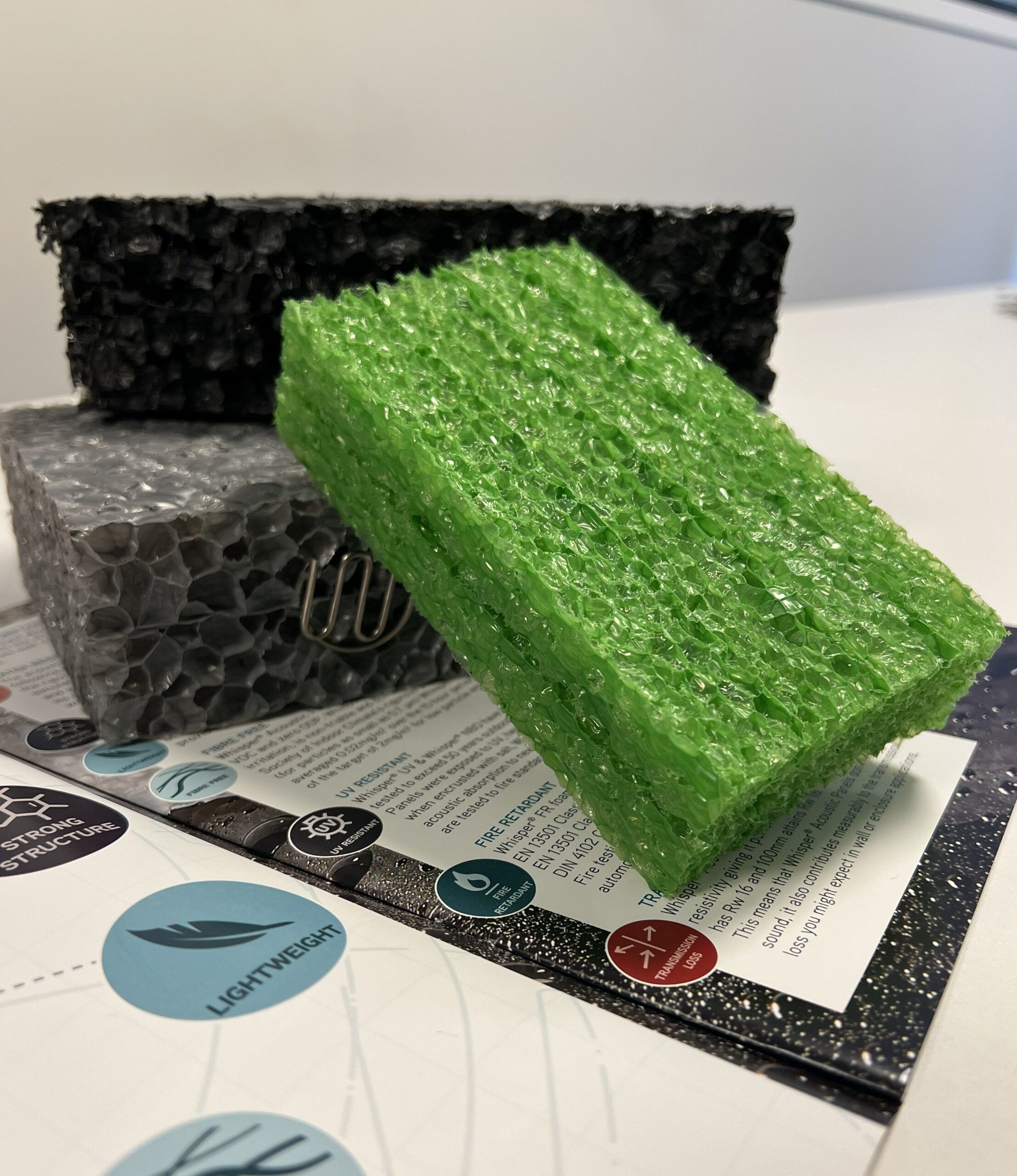 Akustikk - Absorbent Stratocell Whisper