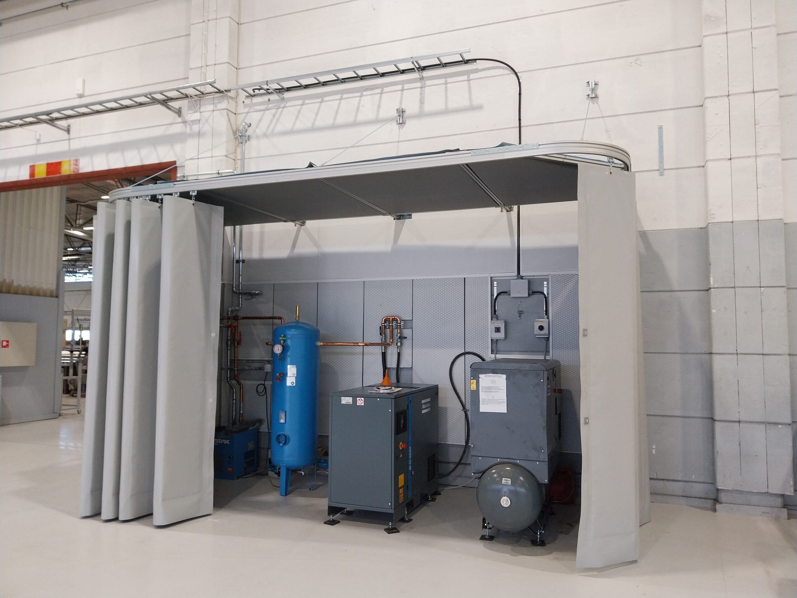 Foldbar støyvegg i PVC